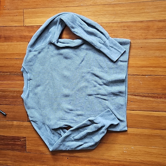 Sweater - Picture 3 of 3